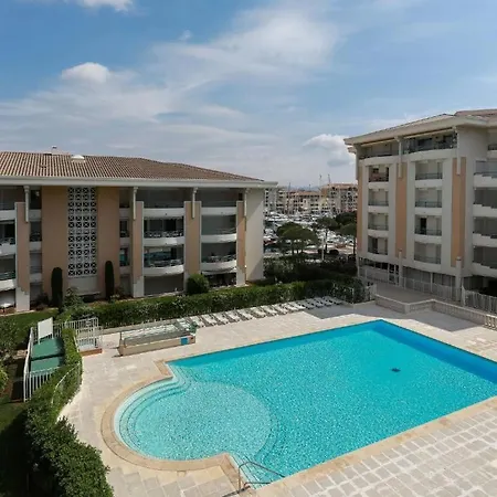 Super Comfy Port Piscine 2 6 Personnes شقة *